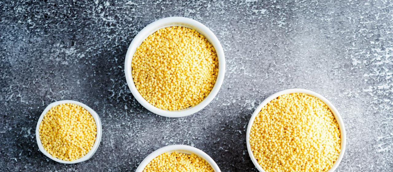 Kasza jaglana z suszonymi owocami