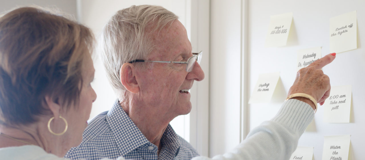 Choroba Alzheimera wiąże się z koniecznością przeorganizowania dnia osobie chorej.